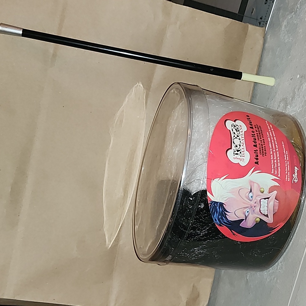 Disney Store Cruella Wig Adult